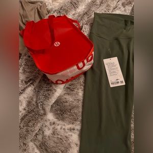Green 25 inch LuluLemon Aligns